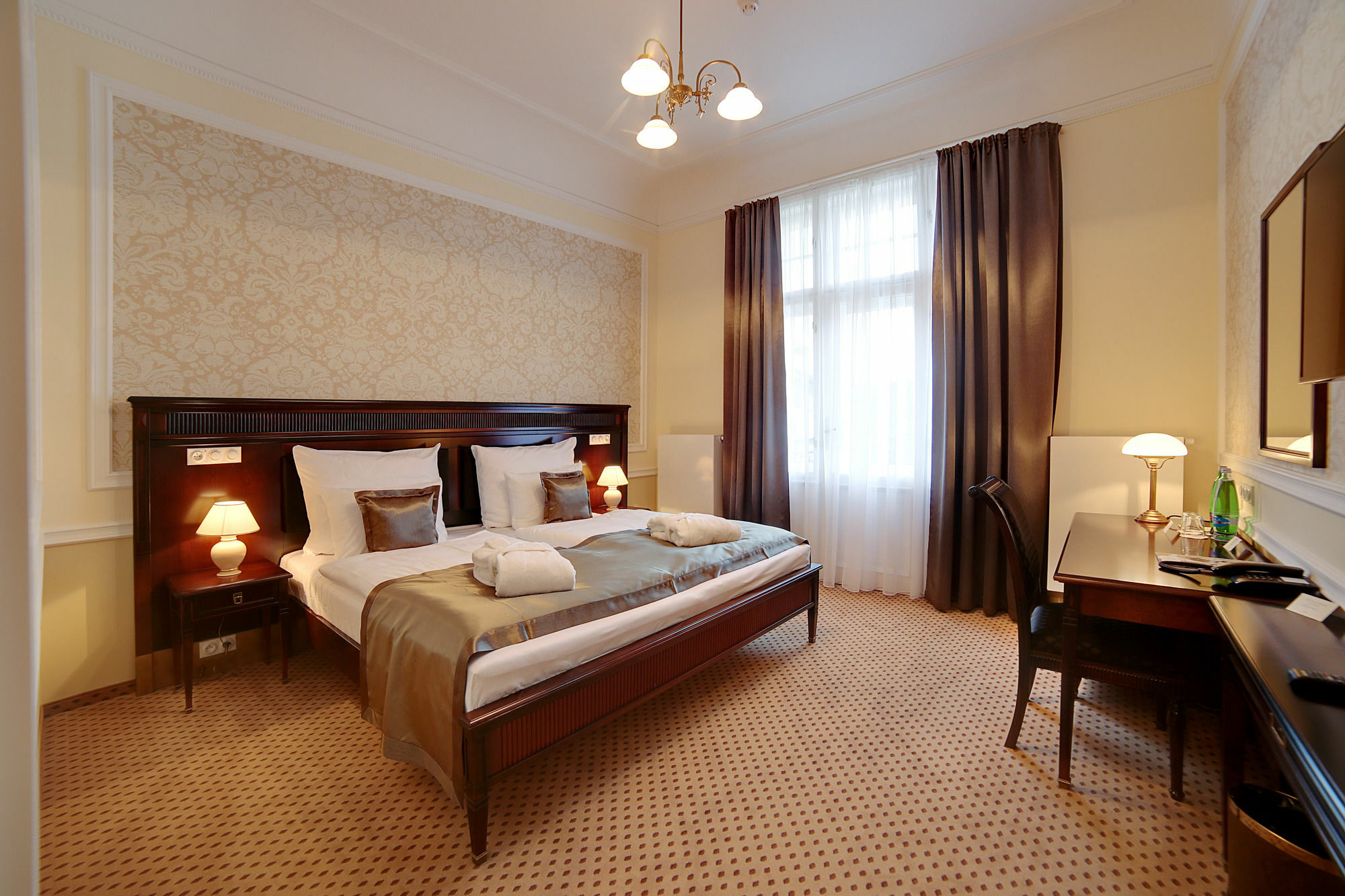 Luxury Spa Hotel Olympic Palace Karlovy Vary Esterno foto